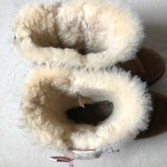 UGG Kids' Pala Boots Chestnut/Pink - Picture 7 of 8